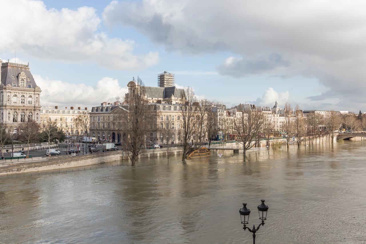 파리 Veeve - Overlooking The Seine On Ile De La Cite 아파트 외부 사진