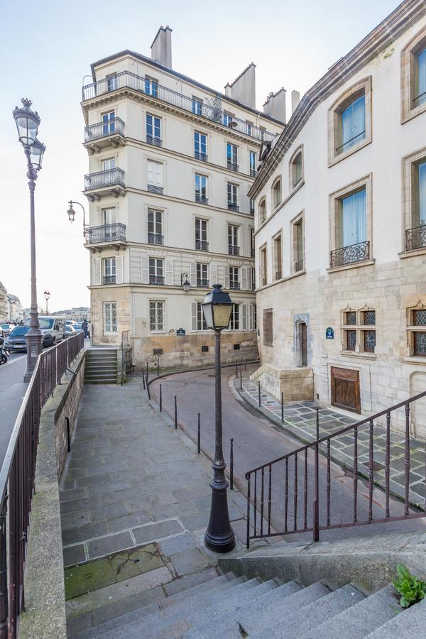 Veeve - Overlooking The Seine On Ile De La Cite 파리 외부 사진
